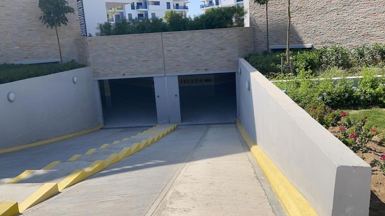 Appartement De Luxe Avec Piscine A 5 Min De La Plage Martil Exterior foto
